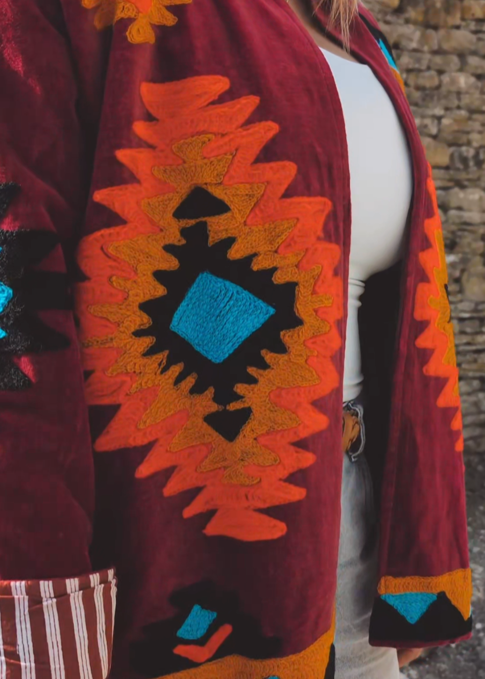 NAVECHO JACKET I (Ruby Red)