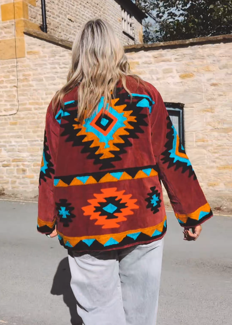 NAVECHO JACKET I (Ruby Red)