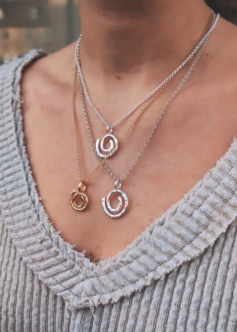 Ebb & Flow Pendant (Silver)