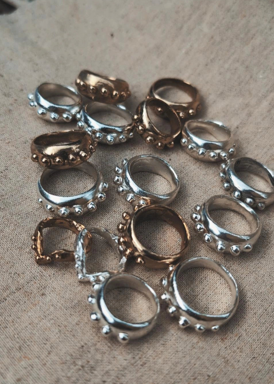 Echoes Ring Medium (UK size O/P)