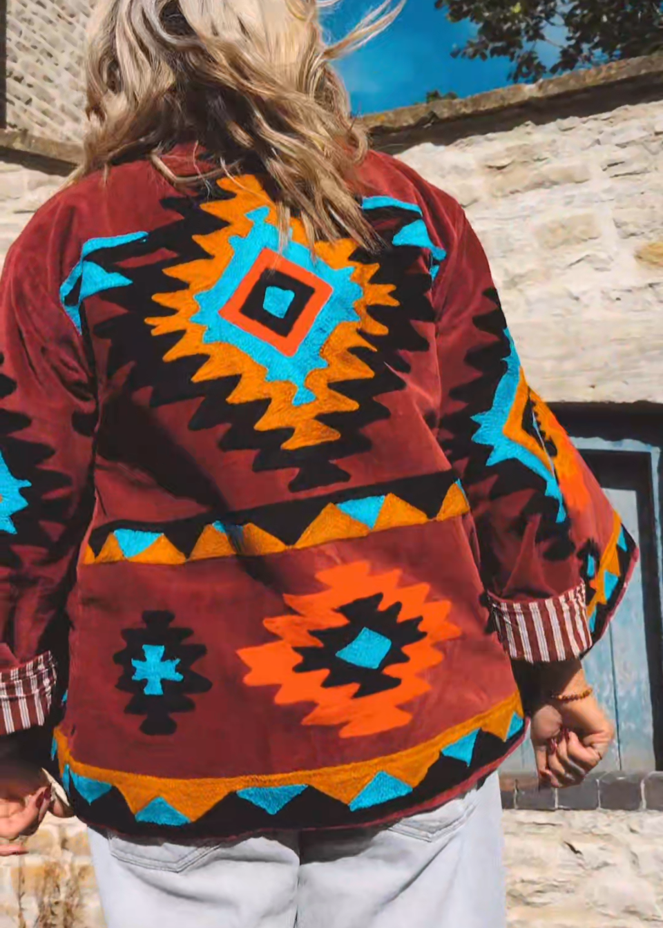 NAVECHO JACKET I (Ruby Red)