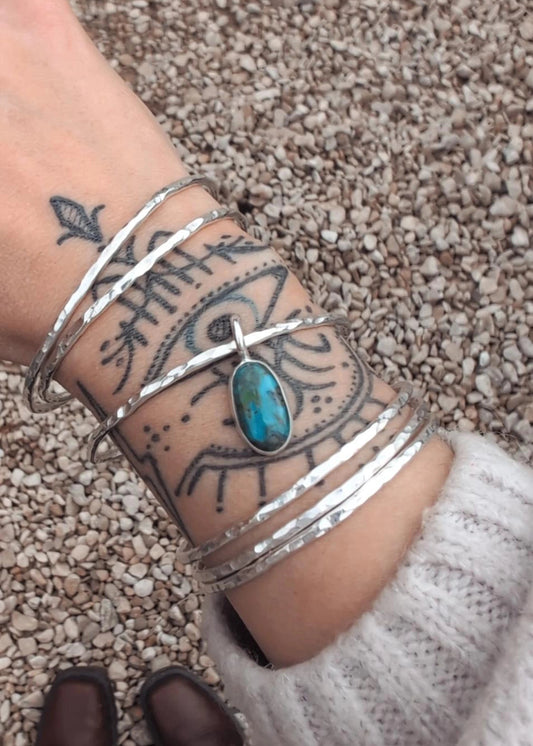 Dangly Bangle III (Turquoise)