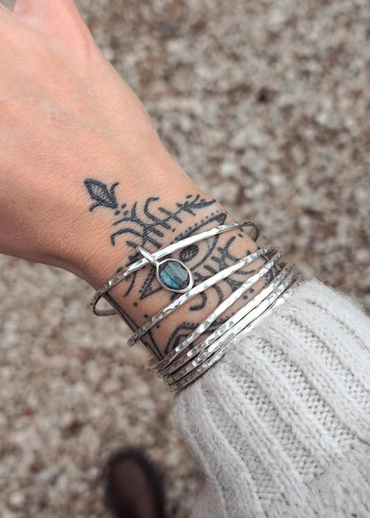 Dangly Bangle I (Labradorite)
