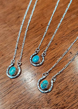 Load image into Gallery viewer, LUCKY HORSESHOE CHOKERS
