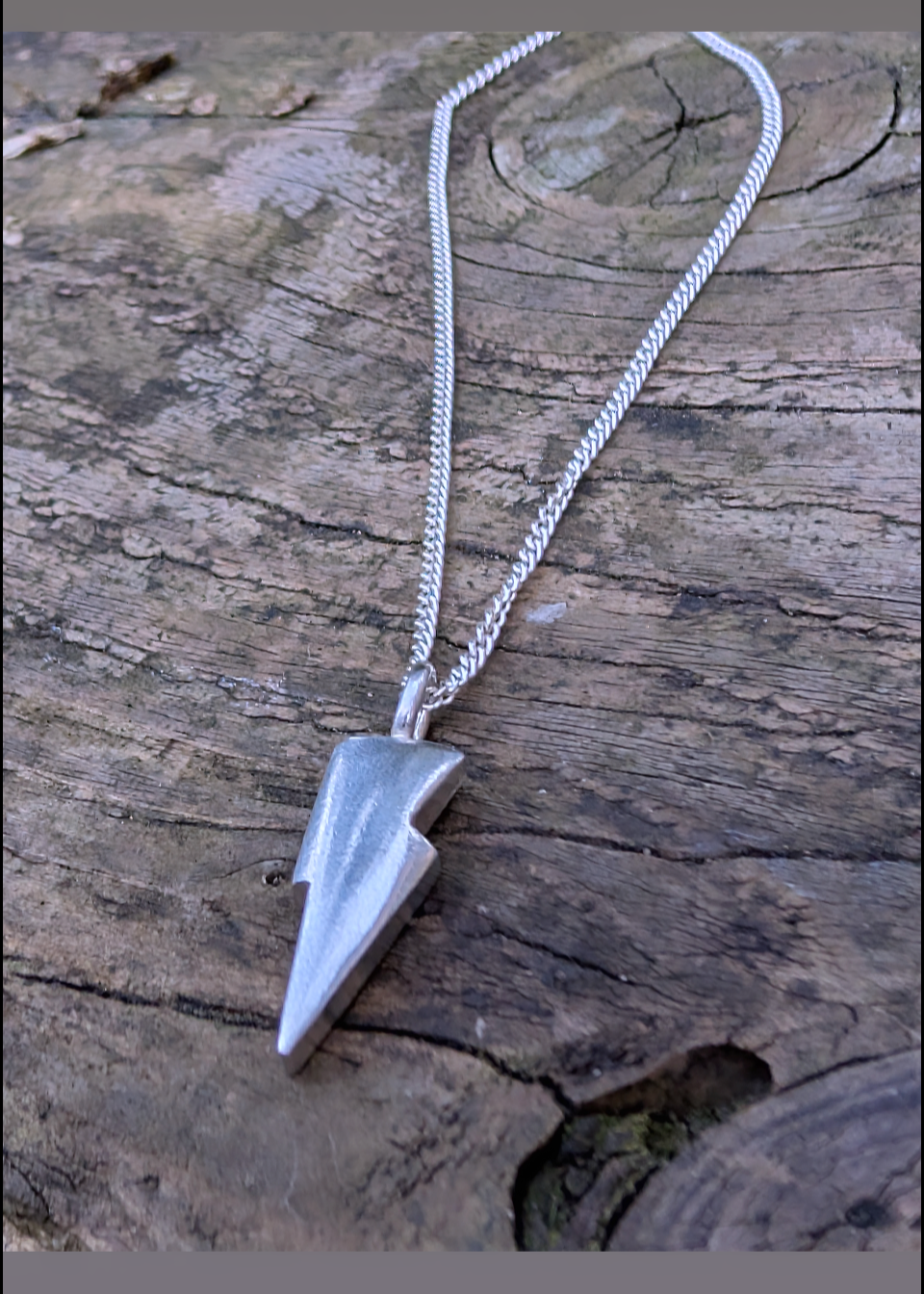 BABY BOLT ⚡🧡 MTO Pendant