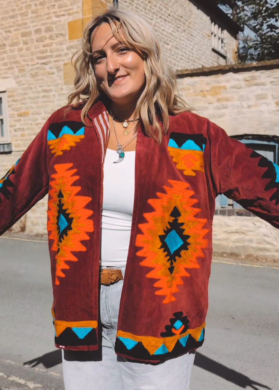 NAVECHO JACKET I (Ruby Red)