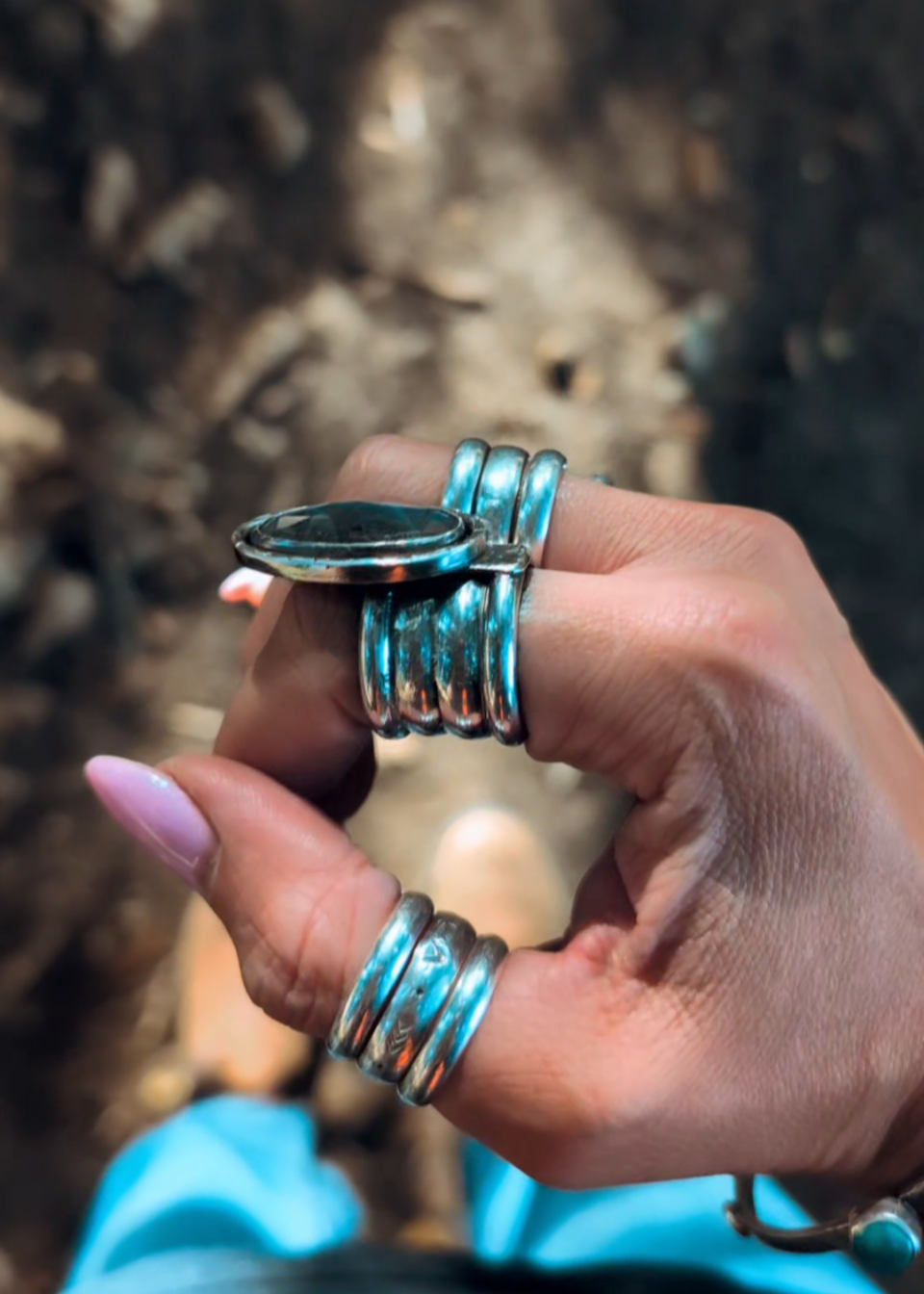 FLOATING OASIS RING (UK size Q)