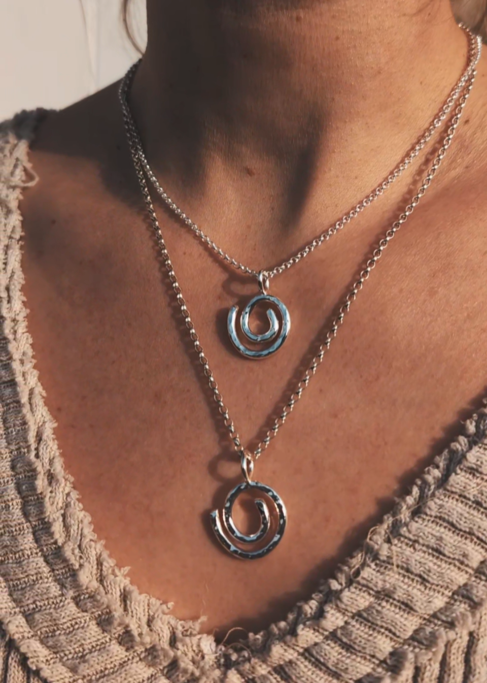 Ebb & Flow Pendant (Silver)