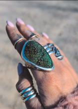 Load image into Gallery viewer, OASIS RING 💚 (UK size O)
